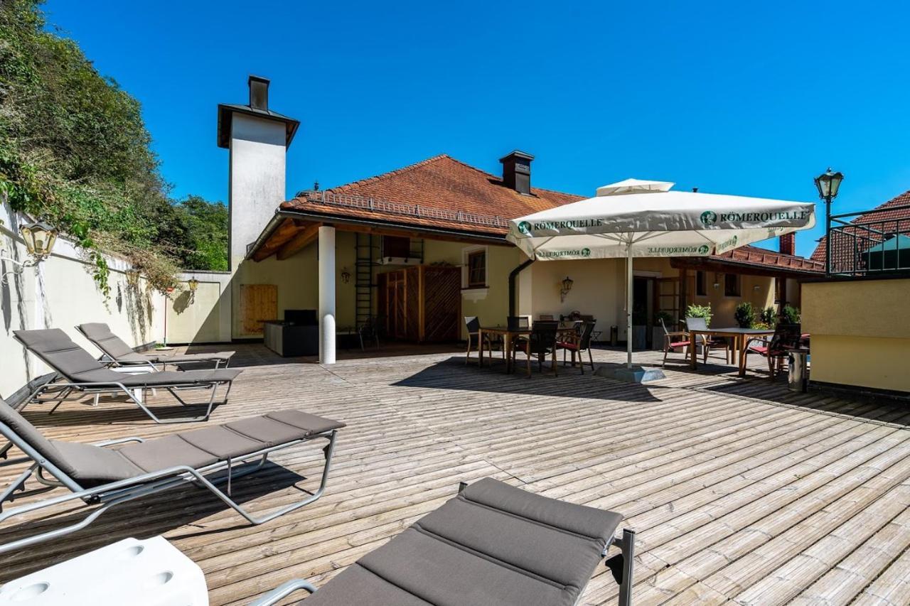 Hotel Zum Schwarzen Baeren Emmersdorf an der Donau Zewnętrze zdjęcie